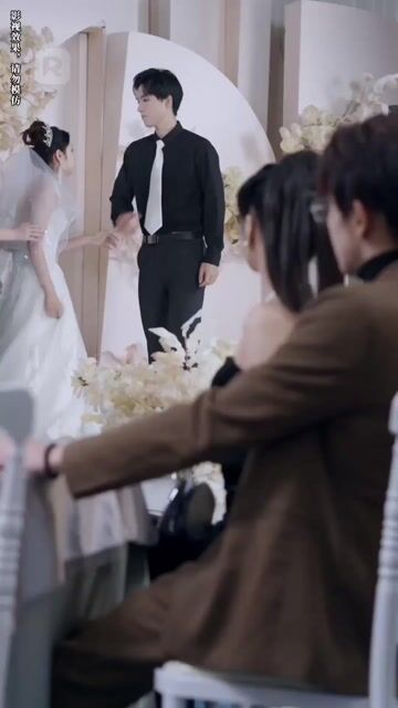 离婚后,前妻华丽绽放 第77集