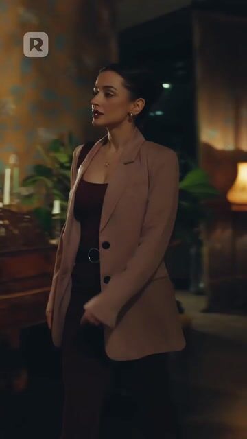 A mulher começa a guerra episódio 1