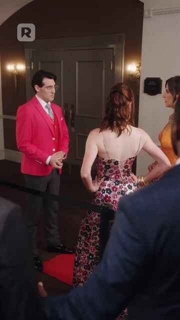 Super Padrinho: Minha Ex Me Implora de Joelhos episódio 17